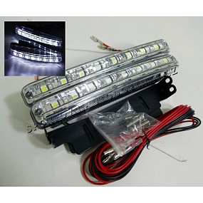 Světla pro denní svícení 2x8 velkých led, šířka/výška 160x20 mm Světla pro denní svícení 2x8 velkých led, šířka/výška 160x20 mm