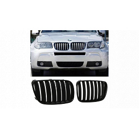 Mřížka BMW X3 E83 Facelift jednotlivé lamely Lesklá černá