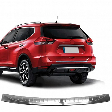 Nerez leštěný kryt horní hrany zadního nárazníku Nissan X-Trail T32 2013 - 2021 Nerez leštěný kryt horní hrany zadního nárazníku Nissan X-Trail T32 2013 - 2021