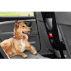 Automobilová bariéra pro psa mezi sedadla