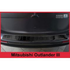 Nerez kryt- černá ochrana prahu zadního nárazníku Mitsubishi Outlander III 2012-15