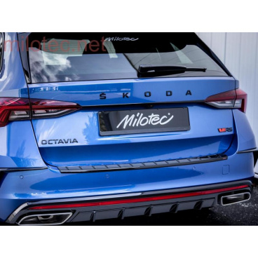 Lišta nad zadní SPZ černá lesklá Octavia IV vč. RS 2019+ Lišta nad zadní SPZ černá lesklá Octavia IV vč. RS 2019+