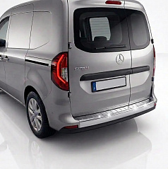 Nerez leštěný kryt horní hrany zadního nárazníku Mercedes Citan, Renault Kangoo 2021+