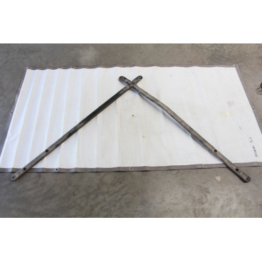 Dolní zadní vzpěra Camaro SS 2016+