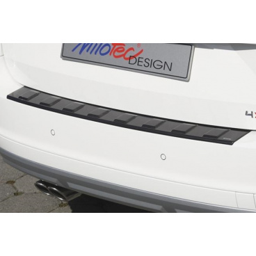 Práh pátých dveří s výstupky, černý lesklý "klavírlak" - Škoda Yeti Outdoor Facelift od r.v. 2013