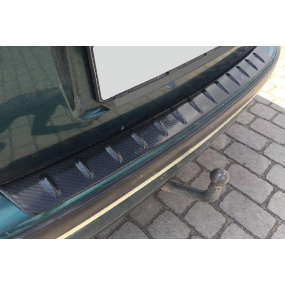 Práh pátých dveří s výstupky, 3D Carbonstyl - Škoda Octavia I. Combi 1997-2005