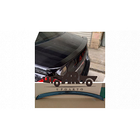 Lotka Mercedes-Benz E W211 Lesklá černá Lotka Mercedes-Benz E W211 Lesklá černá