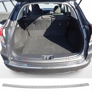Nerez leštěný kryt horní hrany zadního nárazníku Honda HR-V III 2021-24 Nerez leštěný kryt horní hrany zadního nárazníku Honda HR-V III 2021-24