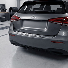 Nerez leštěný kryt horní hrany zadního nárazníku Mercedes A W177 2018-2023